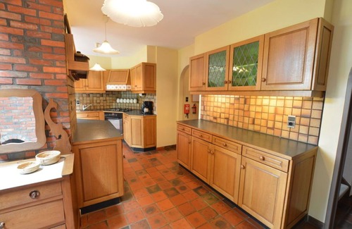 Merksplas Casa | Lovely, original home with large garden in the centre of Merksplas.