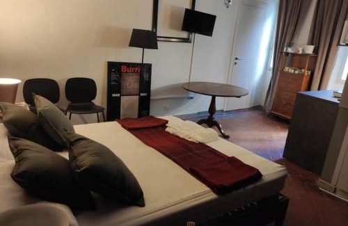 Santo Spirito Apartamento | Lovely portion of property near Piazza Santo Spirito