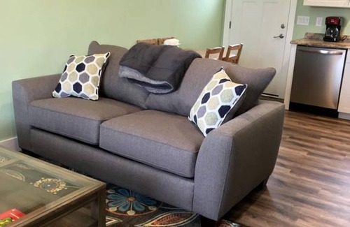 Waynesville Cabaña | Lovely Smoky Mountains Retreat in Waynesville