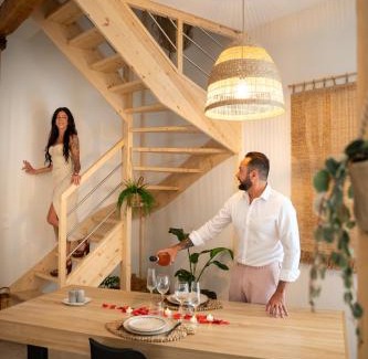 Pamiers Villa | Loveroom La Villa Lova avec spa privé et pièce secrète