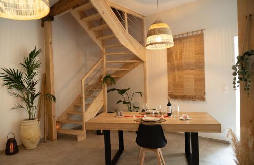 Pamiers Villa | Loveroom La Villa Lova avec spa privé et pièce secrète