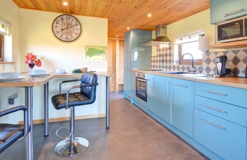 Penybont Chalet De Esquí | Lovers' Lodge in Llandrindod Wells