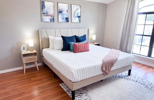 Legacy Park Villa | LP307CR - Brazilian retreat 12 guests Pool & Spa