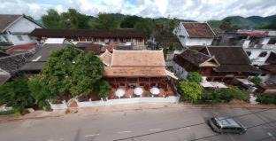 Luang Prabang Hotel | Luang Prabang Golden Lotus Villa River View