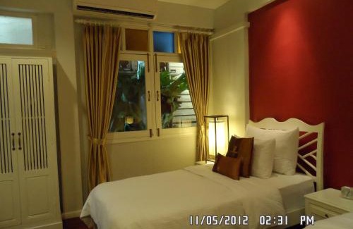 Luang Prabang Hotel | Luang Prabang Nagara Villa River View