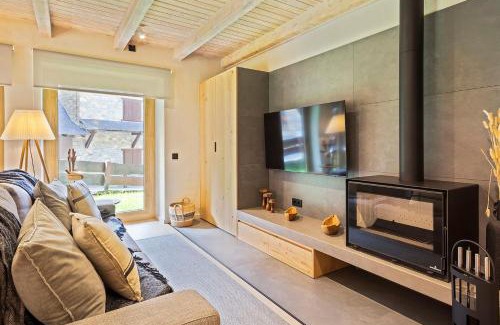 Arties Apartamento | Luderna - Apartamento con jardín Crabera