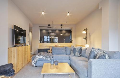 Vielha e Mijaran Apartamento | Luderna - Apartamento con terraza Montanero