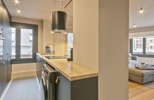 Vielha e Mijaran Apartamento | Luderna - Apartamento con terraza Montanero