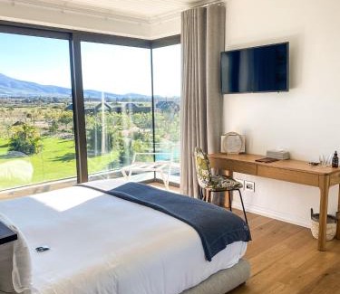 Cape Winelands Casa | Ludus Magnus Boutique Hotel