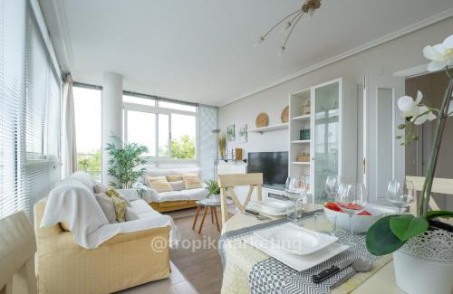 Noja Apartamento | Luminoso Apartamento Playa Ris con garaje