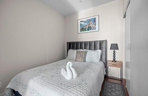 Yonge-Eglinton Apartamento | luminous 2-Bedroom Apartment with Balcony