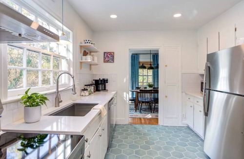 Graham Casa | Luminous Historic Home: Walk to Downtown Graham!