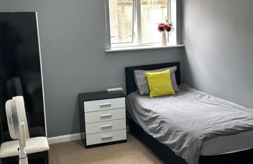 Luton Apartamento | Luton City Escape - Modern 1BR Apartment