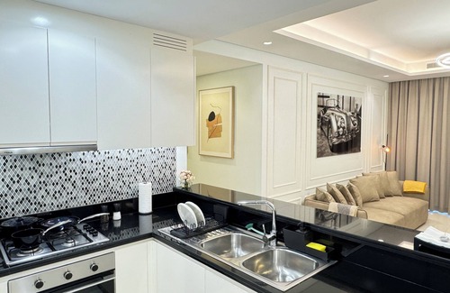 Downtown Dubai Apartamento | LUX 2BR APARTMENT PARAMOUNT HOTEL DUBAI -INFINITY ROOFTOP POOL BURJ KHALIFA VIEW