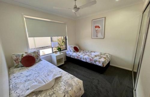 Bundaberg South Apartamento | Lux in Bundy - Wifi, AC, Netflix and comfort