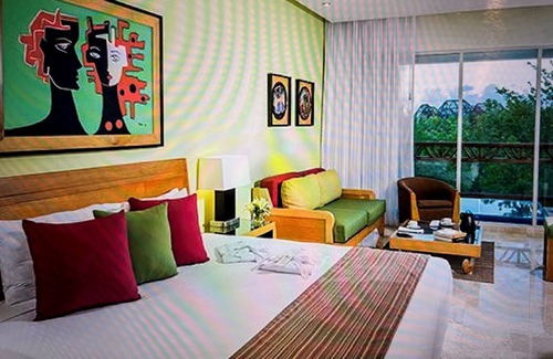 Las Jarretaderas Hotel | Lux-Oceanfront "Deluxe 2 BR and 3 Bath" at the Grand Mayan, private splash pool