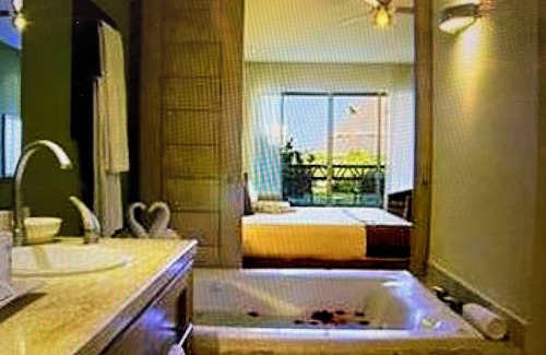 Las Jarretaderas Hotel | Lux-Oceanfront "Deluxe 2 BR and 3 Bath" at the Grand Mayan, private splash pool