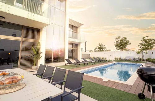 Dubai Villa | LUX - The Crystal Lagoon Villa