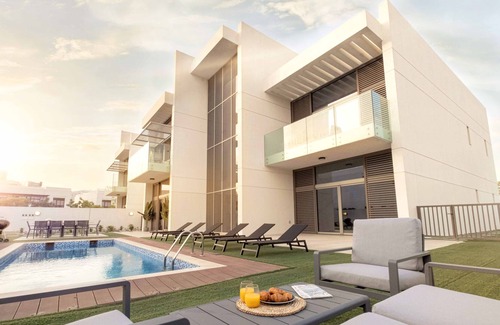 Dubai Villa | LUX - The Crystal Lagoon Villa