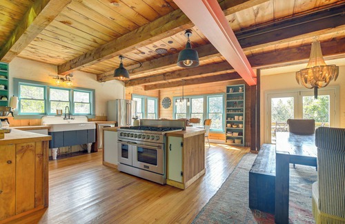 Washington Cabina | Luxe 14-Acre Vermont Countryside Lodge!