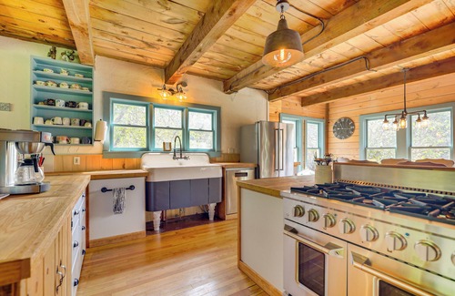 Washington Cabina | Luxe 14-Acre Vermont Countryside Lodge!