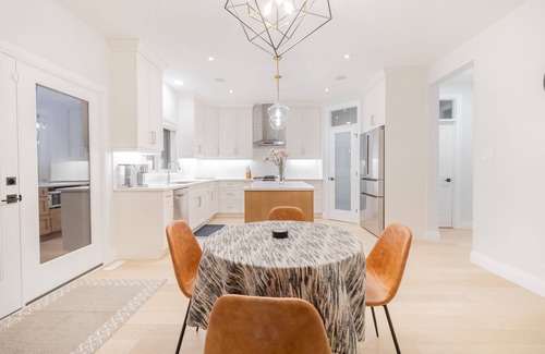 London Casa | Luxe Exclusive 4 Bedroom House