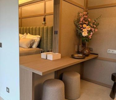 Sint-Andries Apartamento | Luxe Guestroom free bikes and parking