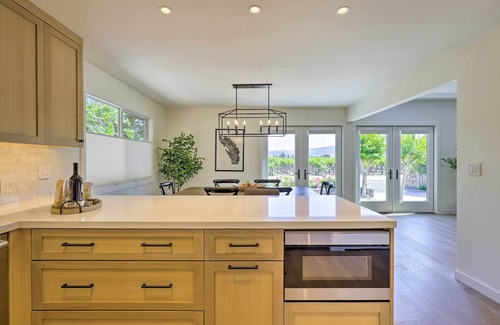 Rutherford Casa | Luxe Wine Country Getaway w/ Vineyard Views