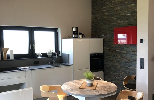 Voehl Casa | Luxuriöses Ferienhaus am Knorreichenstieg Edersee