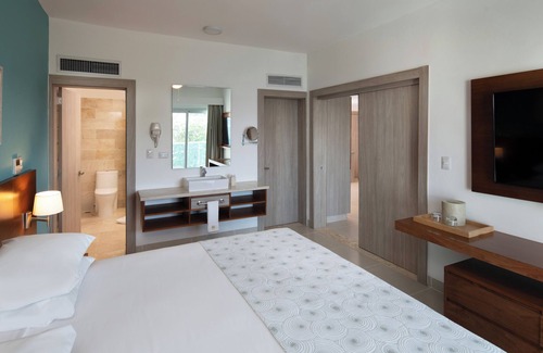 Cabarete Complejo | Luxurious 2 Bedroom Ocean View Suite @ Lifestyle Holidays Vacation Club