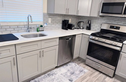 Lower Vailsburg Apartamento | Luxurious 3-bedroom 2 bath near NYC train station, EWR