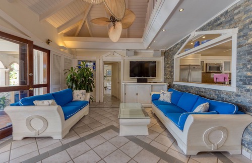 Orient Bay Villa | Lujoso 4bdr / 4 1/2 baño Alquiler Chalet en Orient Bay