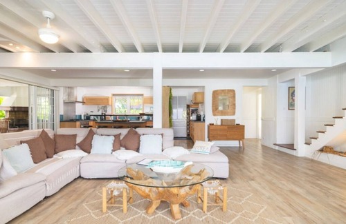 French Polynesia Casa | Luxurious 4BR Villa S