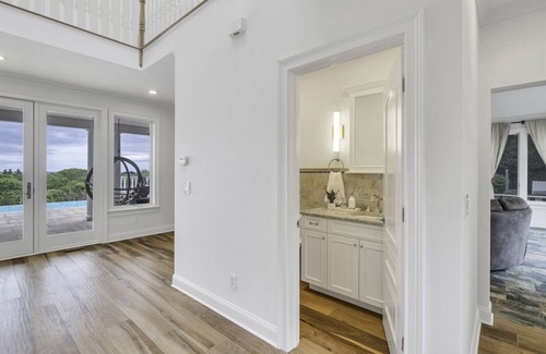 Beach Hampton Casa | Luxurious Amagansett home perched on a hill, amazing views, exceptional...