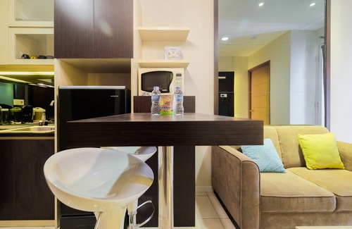 Depok Apartamento | Luxurious and Comfy 2BR Cinere Bellevue Suites Apartment