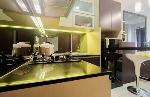 Depok Apartamento | Luxurious and Comfy 2BR Cinere Bellevue Suites Apartment