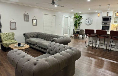 Barker Casa | Ambiente lujoso y elegante.