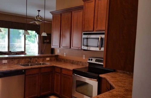 Jacksonville Casa | Casa unifamiliar lujosa y espaciosa (lado oeste)