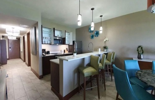 Oyster Pond Complejo | Luxurious Dawn Beach Club Condo - 3 bedroom - 2 bath in St Maarten.