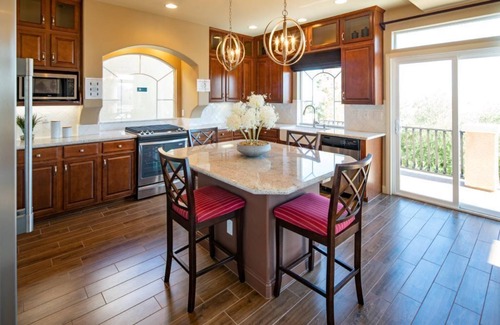 Enterprise Villa | Luxurious Designer Retreat with Pool Table Lounge, Near Strip