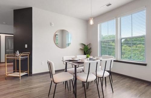 North Raleigh Apartamento | Luxurious King 3BR Suitein North Raleigh!