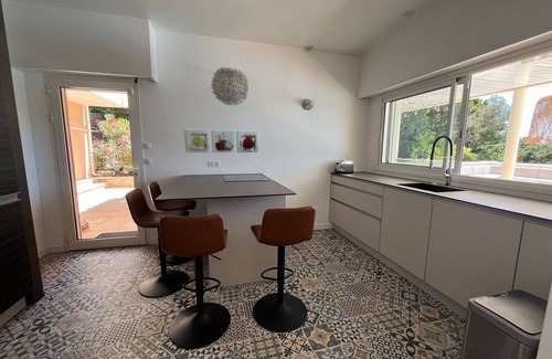 La Grand-Chile Villa | VILLA DE LUJO CLIM. MAGNIFICA VISTA AL MAR Y AL VERDE. GRAN PISCINA. SIN OPUESTA