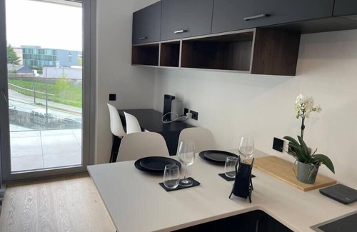 Gasperich Apartamento | Luxury 2023 Flat -Center Terrace Parking