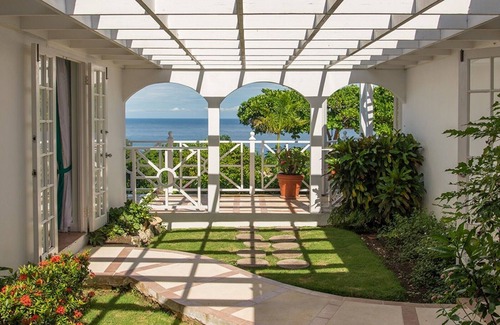 Montego Bay Villa | Luxury 5 Bedroom Fully Staffed Private Villa with Access to the Tryall Club