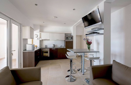 Ravno Apartamento | Luxury Apartment Goja with heated infinity pool and Jacuzzi- near Dubrovnik