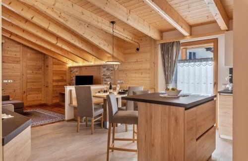 Vigo di Fassa Apartamento | Luxury Apartment Majon de Rita