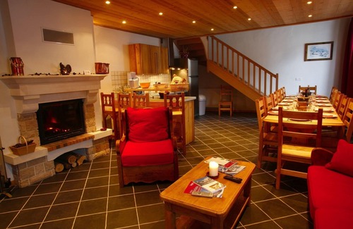 Valloire Apartamento | Apartamento de lujo, ski-in ski-out para 15 personas. Centro Valloire