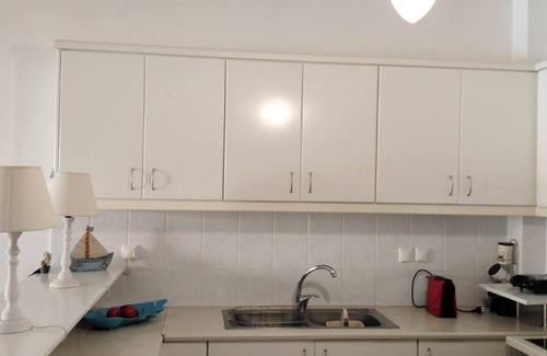 Xylokastron Apartamento | Luxury Apartment with Pool View