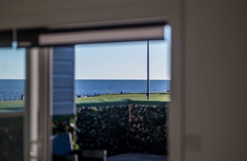 Arbroath Apartamento | Luxury Apartment with Sea Views Balcony