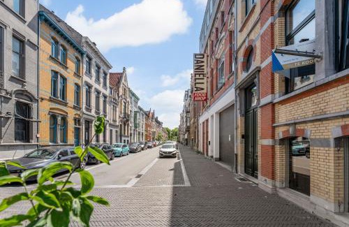 Sint-Niklaas Apartamento | Luxury apartment x big terrace